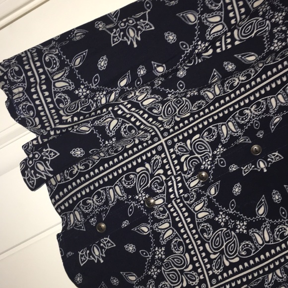 Skirt - Picture 4 of 4